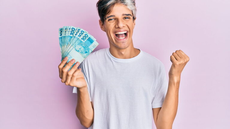 5 profissões que vão de R$ 2 mil a R$ 10 mil por mês em até 2 anos