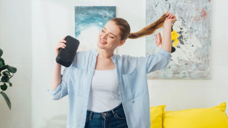 A melhor caixa de som Bluetooth por até R$150 em 2025!